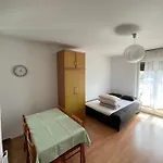 Niko Apartman